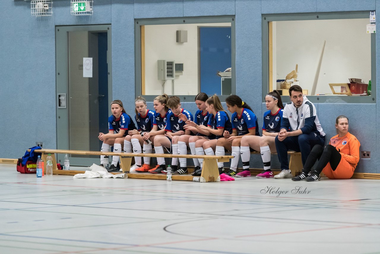 Bild 83 - F Loewinnen Hallen Cup